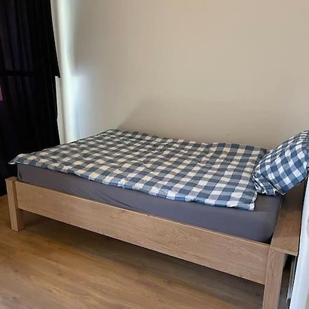 روتردام Lovely 1 Private Bedroom With Garden View المظهر الخارجي الصورة