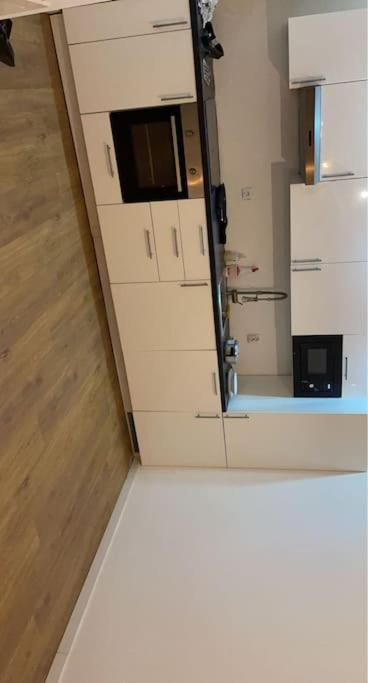 روتردام Lovely 1 Private Bedroom With Garden View المظهر الخارجي الصورة