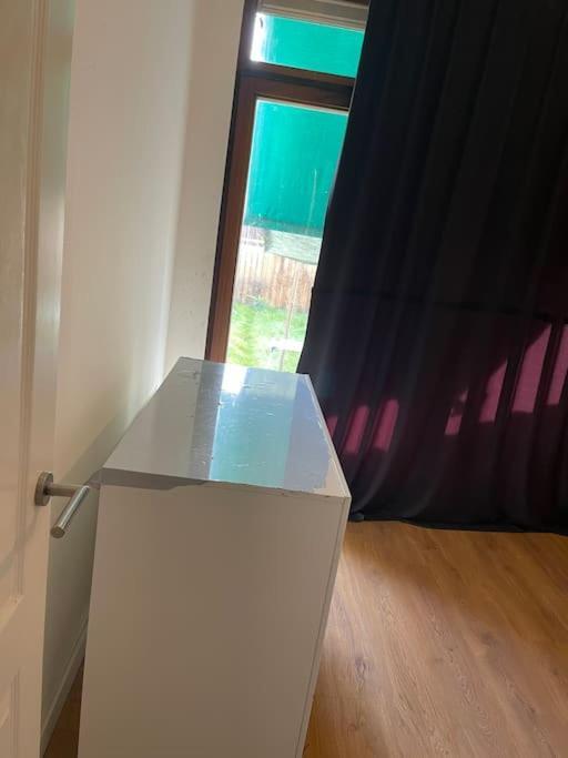روتردام Lovely 1 Private Bedroom With Garden View المظهر الخارجي الصورة